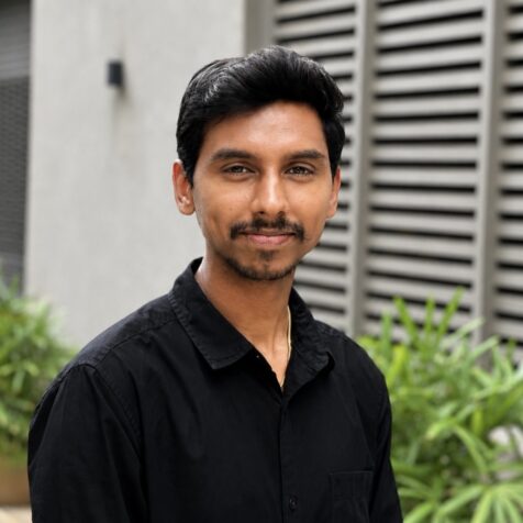 Hari Baskar Headshot