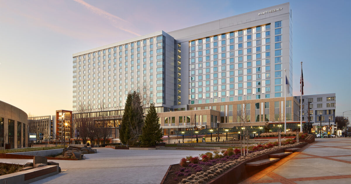 Hyatt Regency Portland at the Oregon Convention Center, Portland
