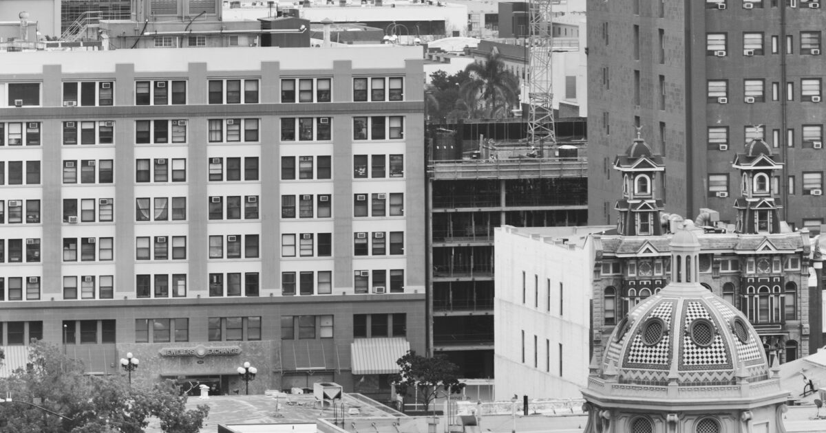 moxy hotel san diego parking