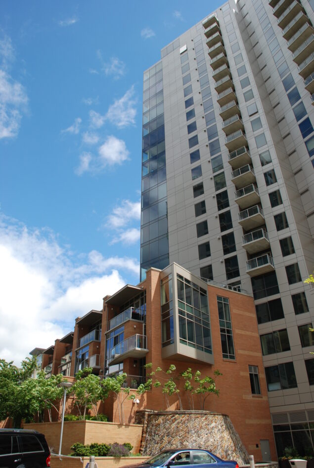 Washington Square Condominium_DSC 0714 0