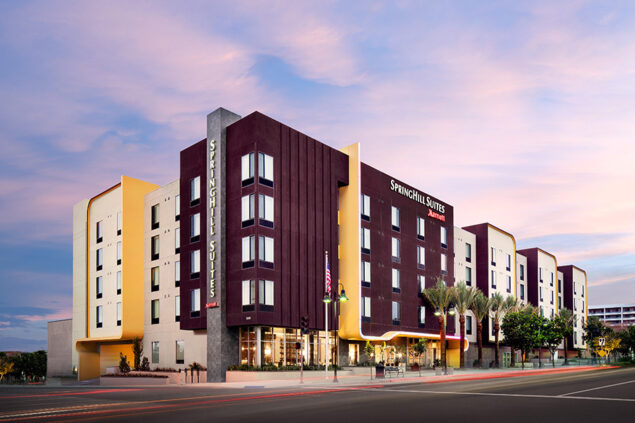 SpringHill Suites by Marriott Burbank_ Exterior final final new sky web