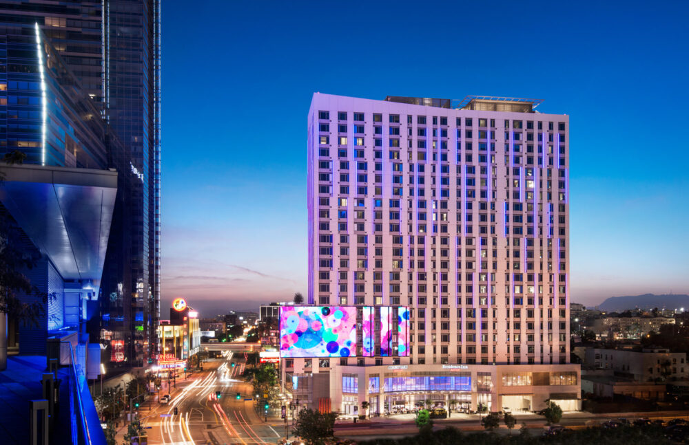 LA Live Marriott_140617 LAXRD LAXRI Exterior Dusk Final3 crop