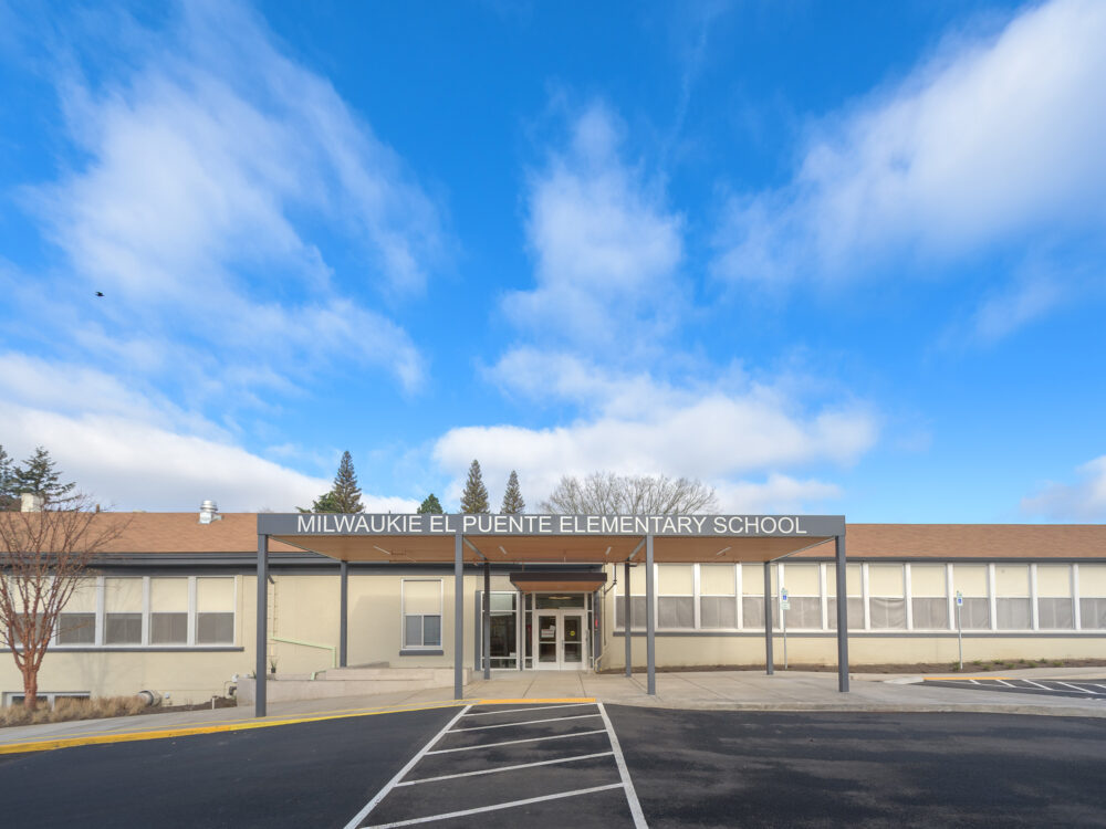 Milwaukie El Puente Elementary School_210118 El20 Puente 4920 WEB