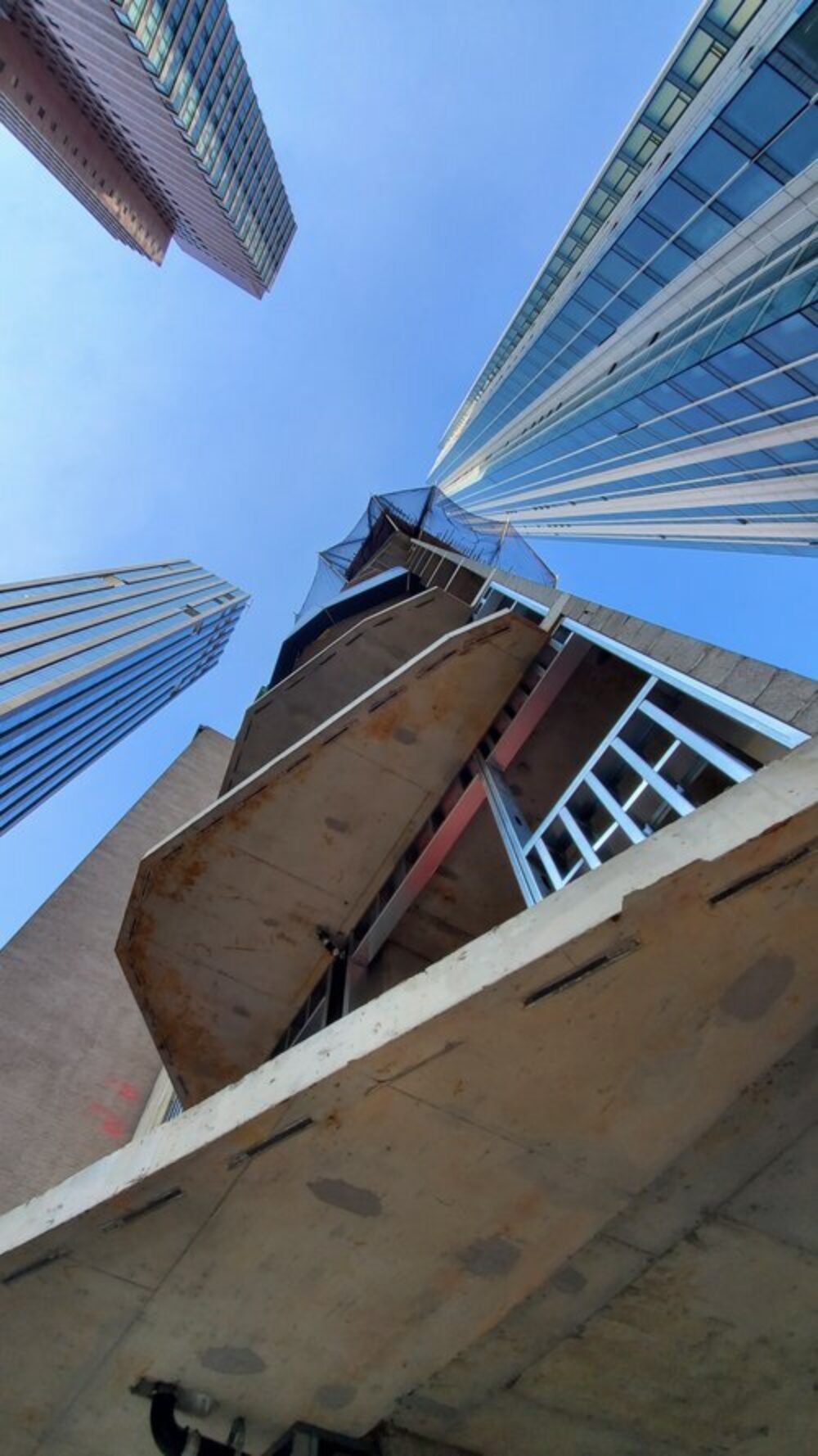 7 9 East 30th Street MUST CREDIT 3
