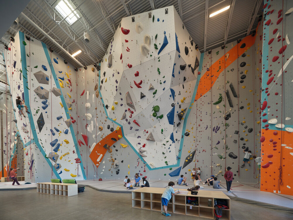 Edgeworks Climbing Gym Crossroads Mall OK 1