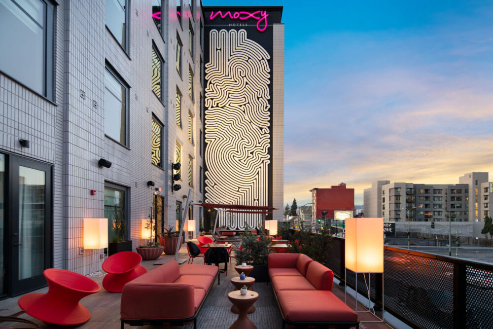 Moxy Hotel Oakland_OX OAKOX Patio Overview at Dusk