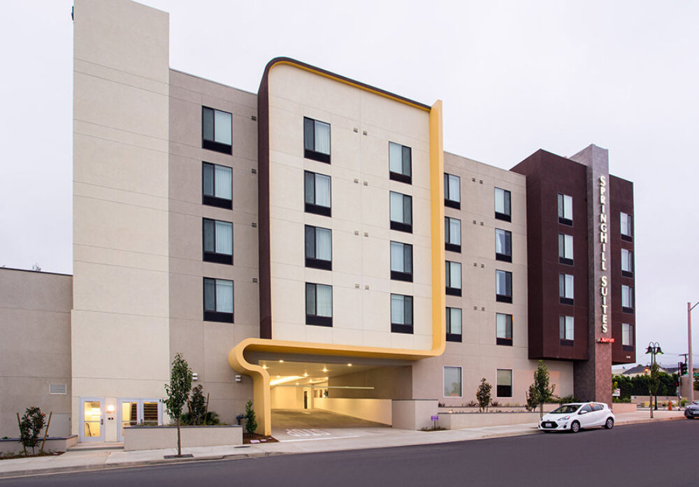 SpringHill Suites by Marriott Burbank_Parking entrance DSC4633 WEB