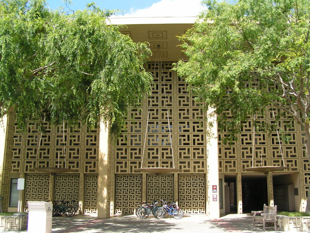 Stanford University Meyer Library