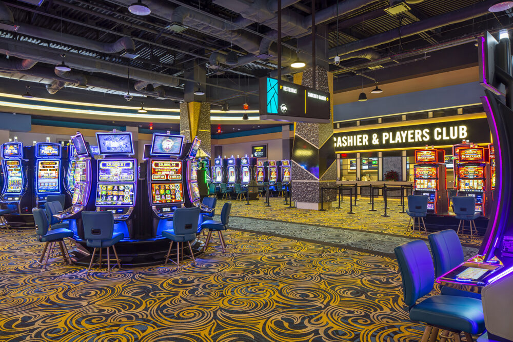 Turfway Park Casino MUST CREDIT Josh Beeman 8