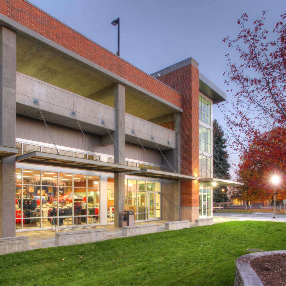 Gonzaga University Parking and Retail Center_XD13 2528 29 30