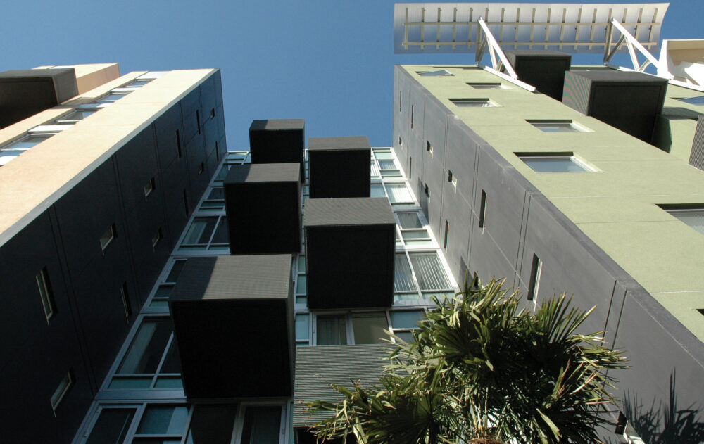 Curran House_Balconieseye w2048